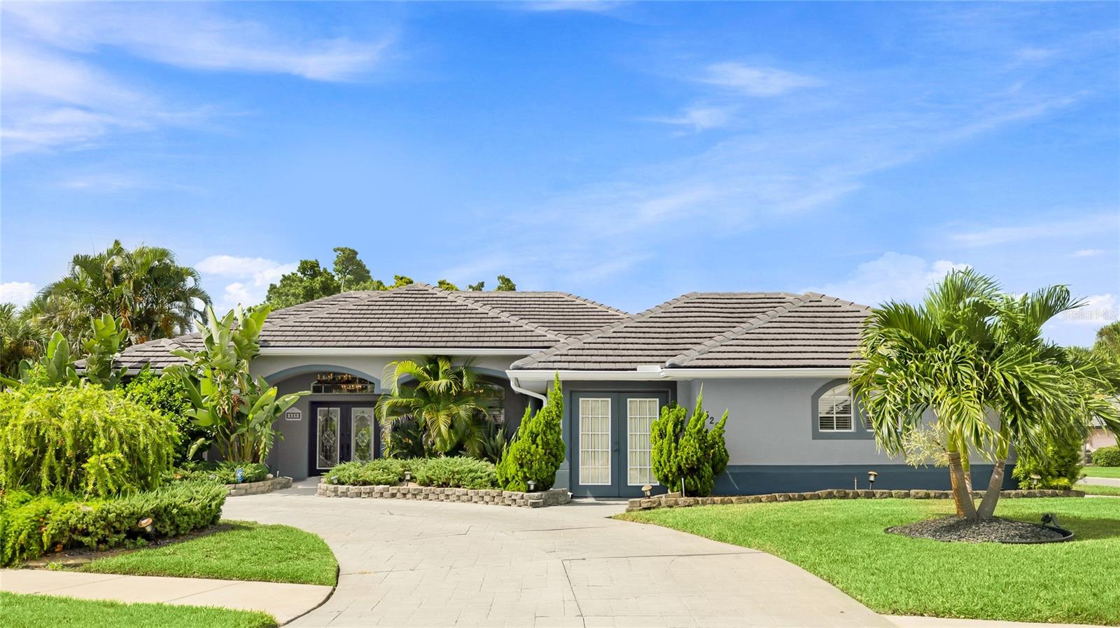 Photo of 528 LAUREL CHERRY LANE VENICE FL 34293