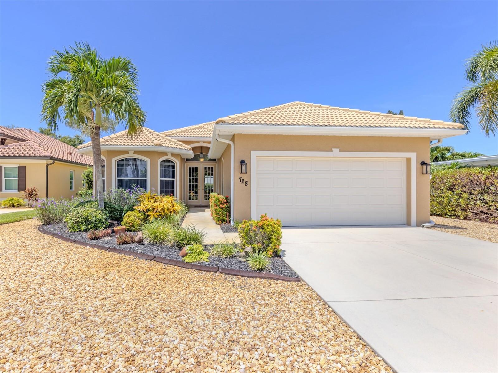 Photo of 728 SERATA STREET VENICE FL 34285