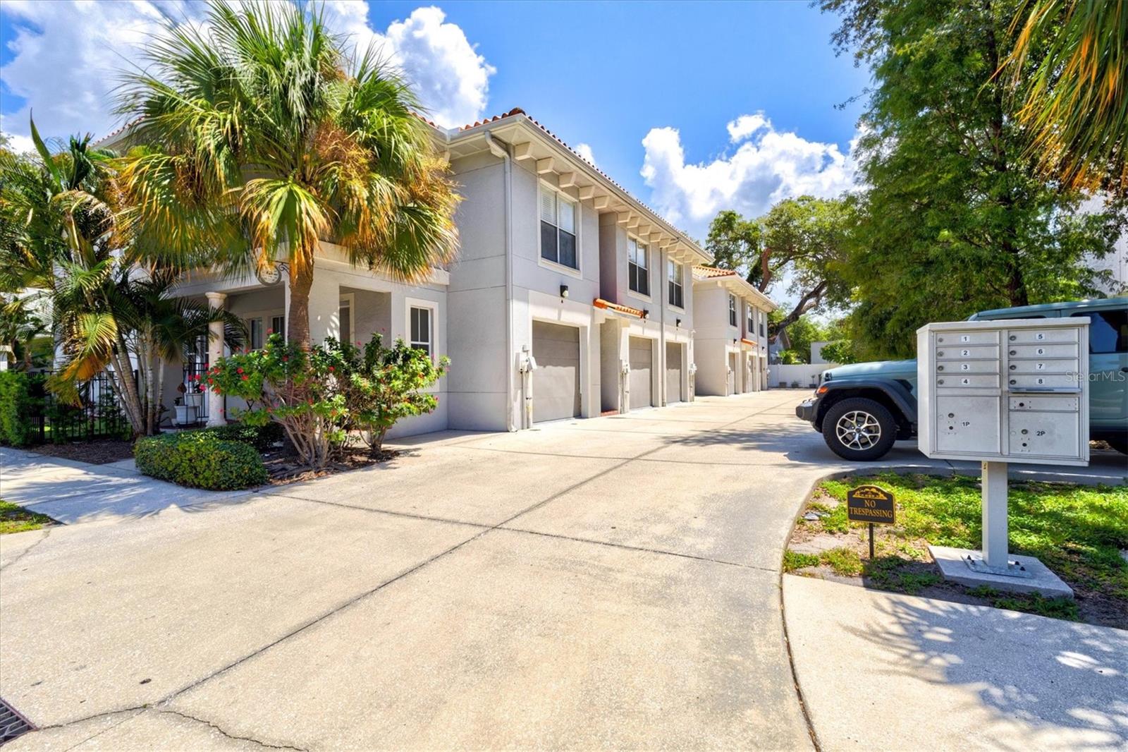 Photo of 212 S DAKOTA AVENUE #E TAMPA FL 33606