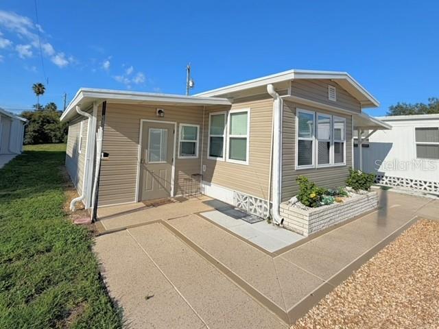 Photo of 813 S GREEN CIRCLE VENICE FL 34285