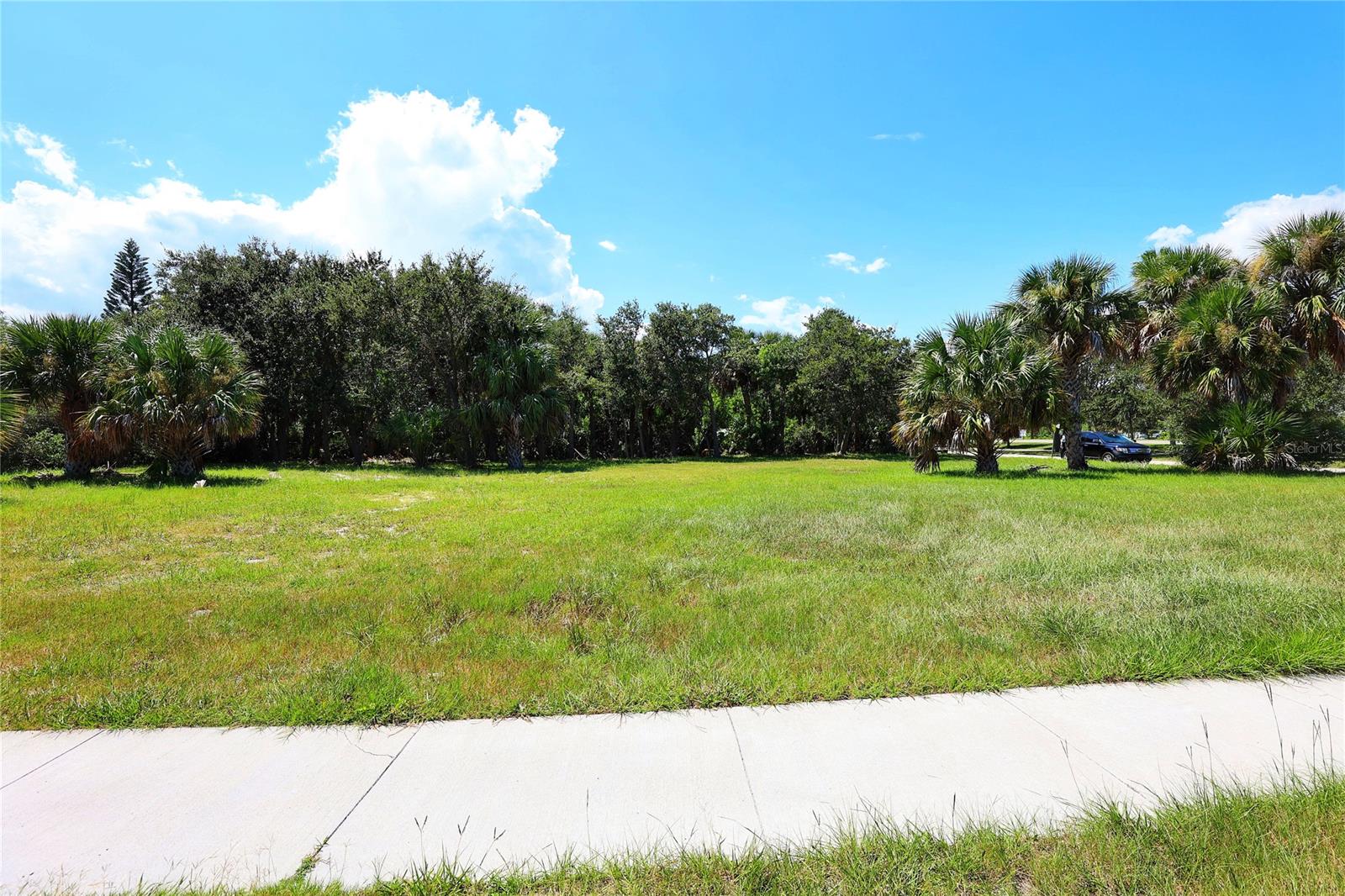 Photo of 102 DESOTO DRIVE NEW SMYRNA BEACH FL 32169