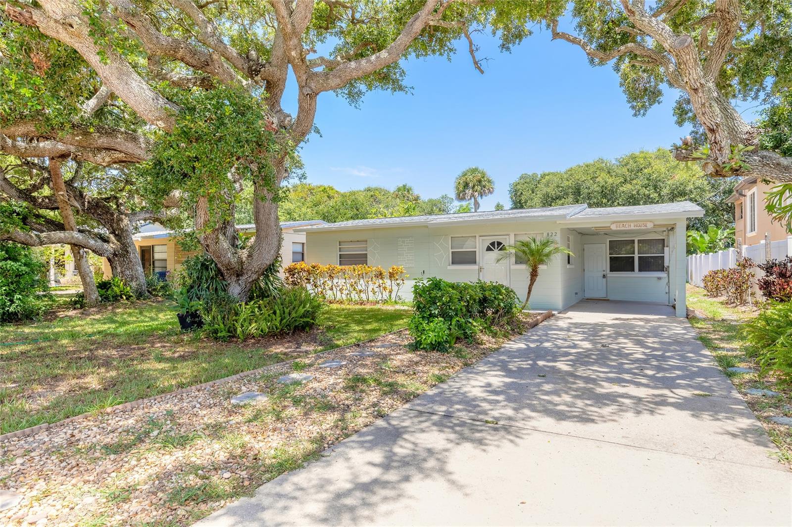 Photo of 822 E 12TH AVENUE NEW SMYRNA BEACH FL 32169