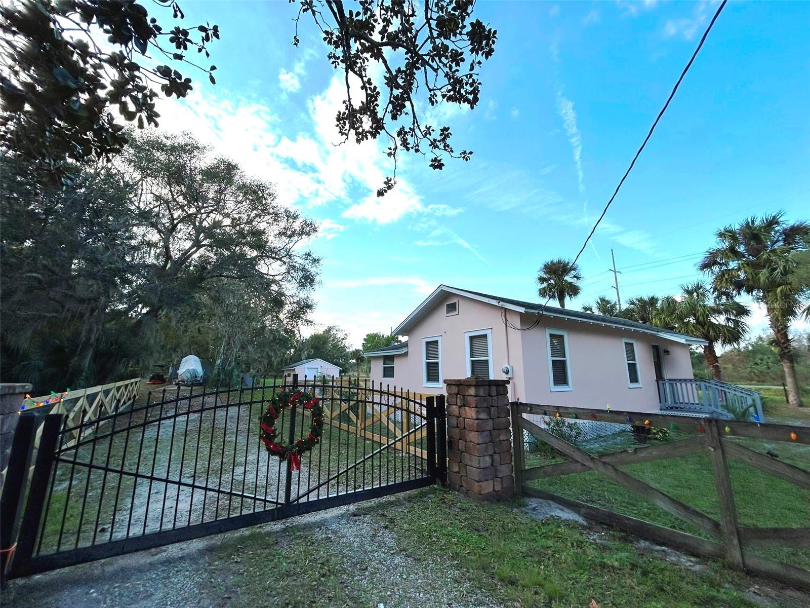 Photo of 388 N GLENCOE ROAD NEW SMYRNA BEACH FL 32168