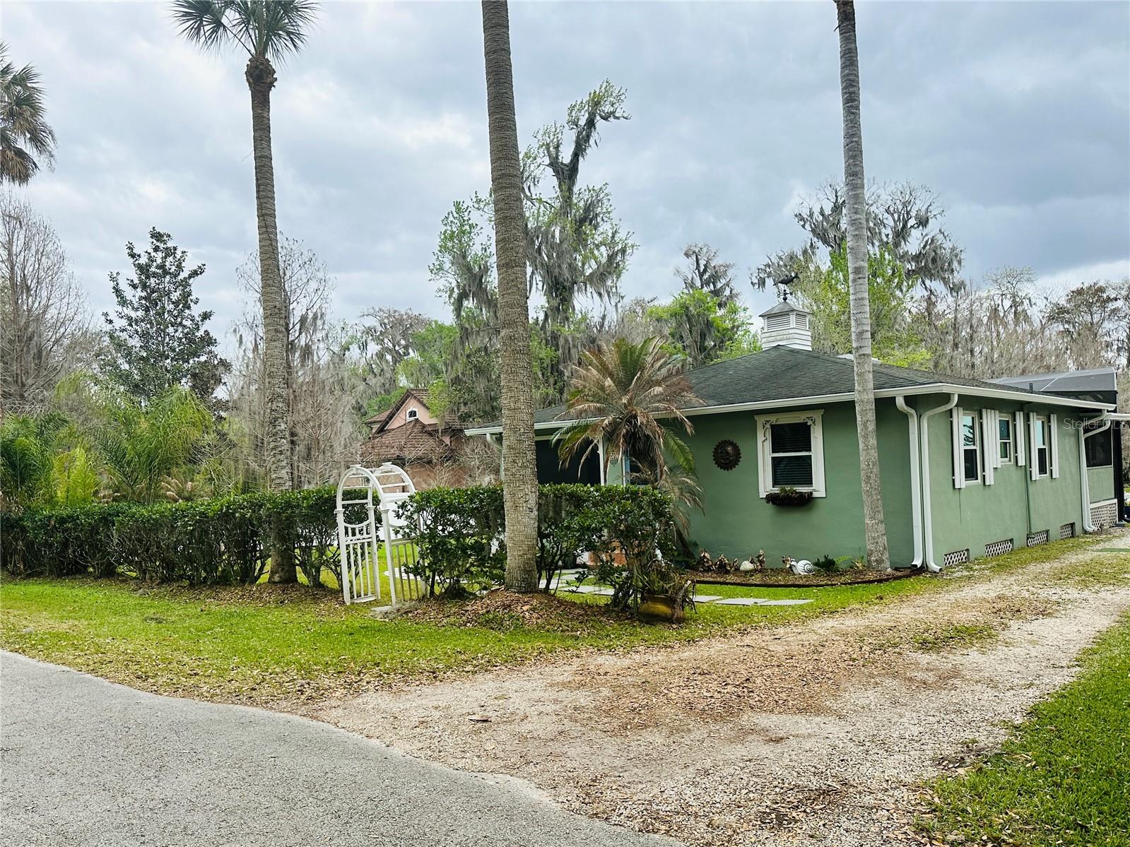Photo of 357 MAGNOLIA PLACE DEBARY FL 32713