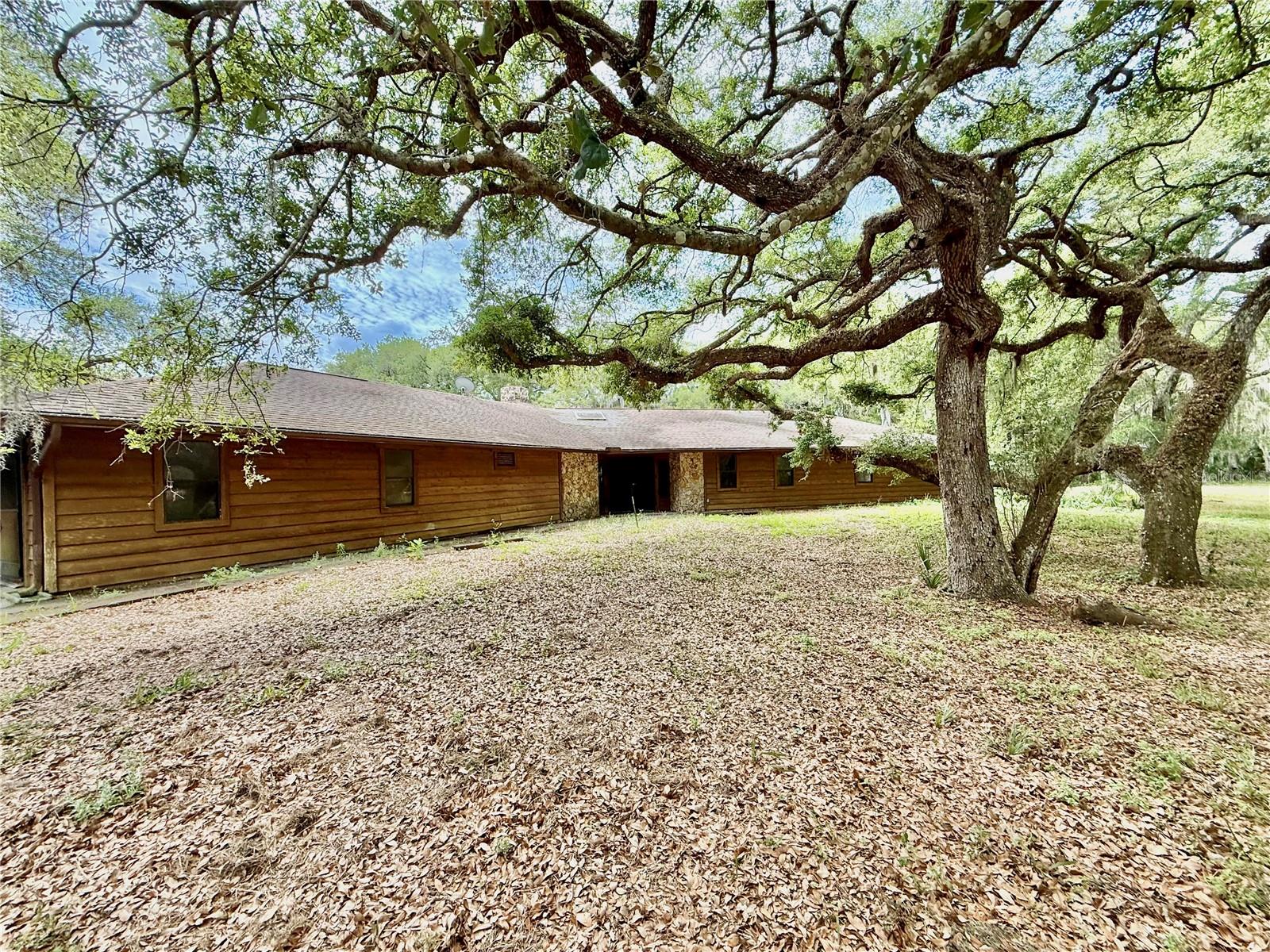 Photo of 175 BAYWOOD DRIVE OAK HILL FL 32759