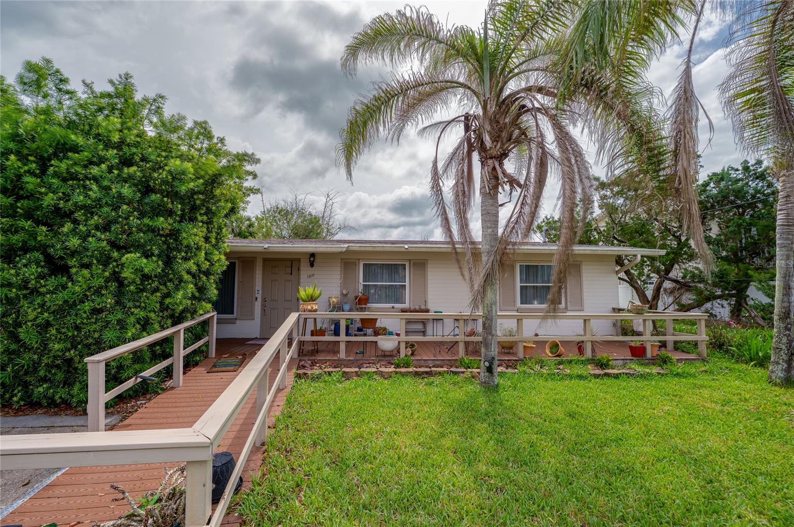 Photo of 1211 N PENINSULA AVENUE NEW SMYRNA BEACH FL 32169