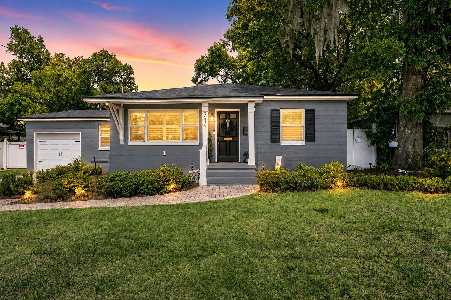 Photo of 719 WARWICK PLACE ORLANDO FL 32803
