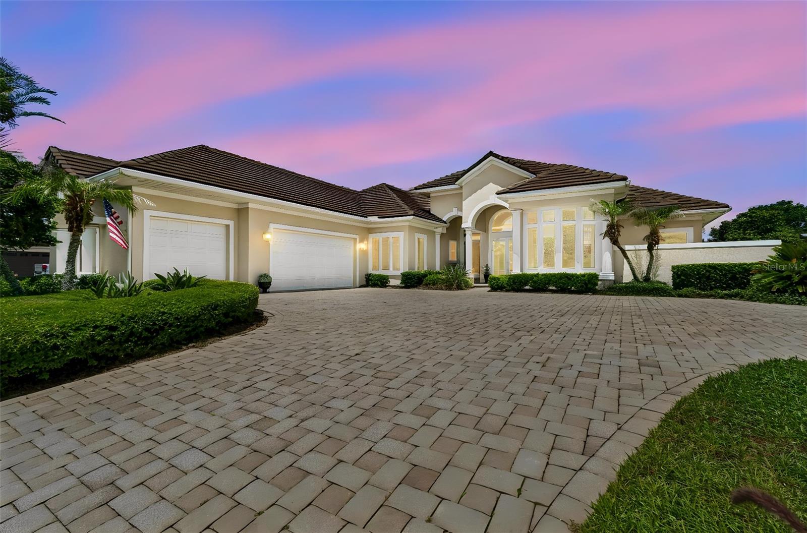 Photo of 12749 GRAND TRAVERSE DRIVE DADE CITY FL 33525