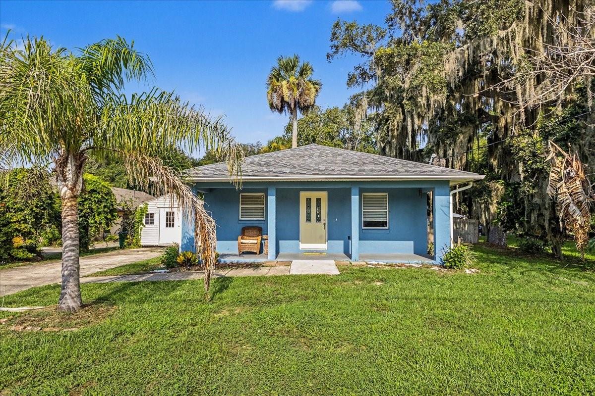 Photo of 156 GAINES STREET OAK HILL FL 32759