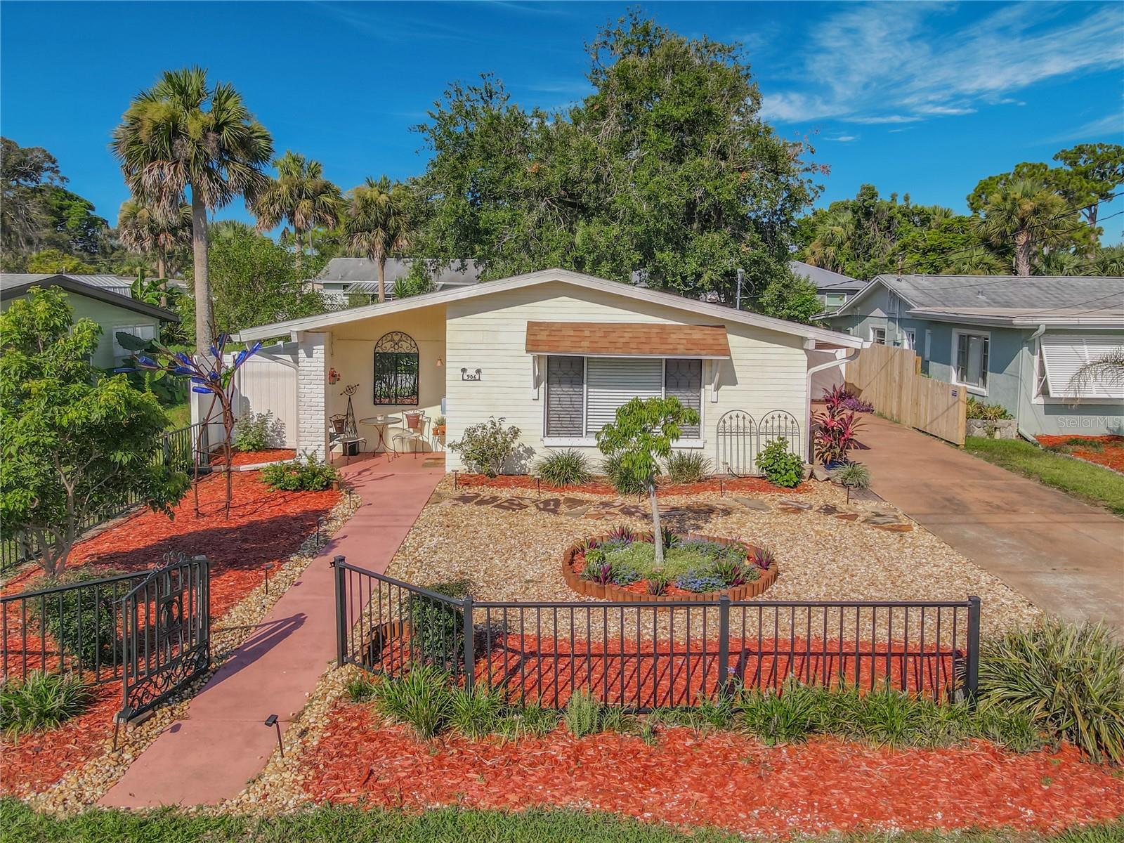 Photo of 906 FERNALD STREET EDGEWATER FL 32132