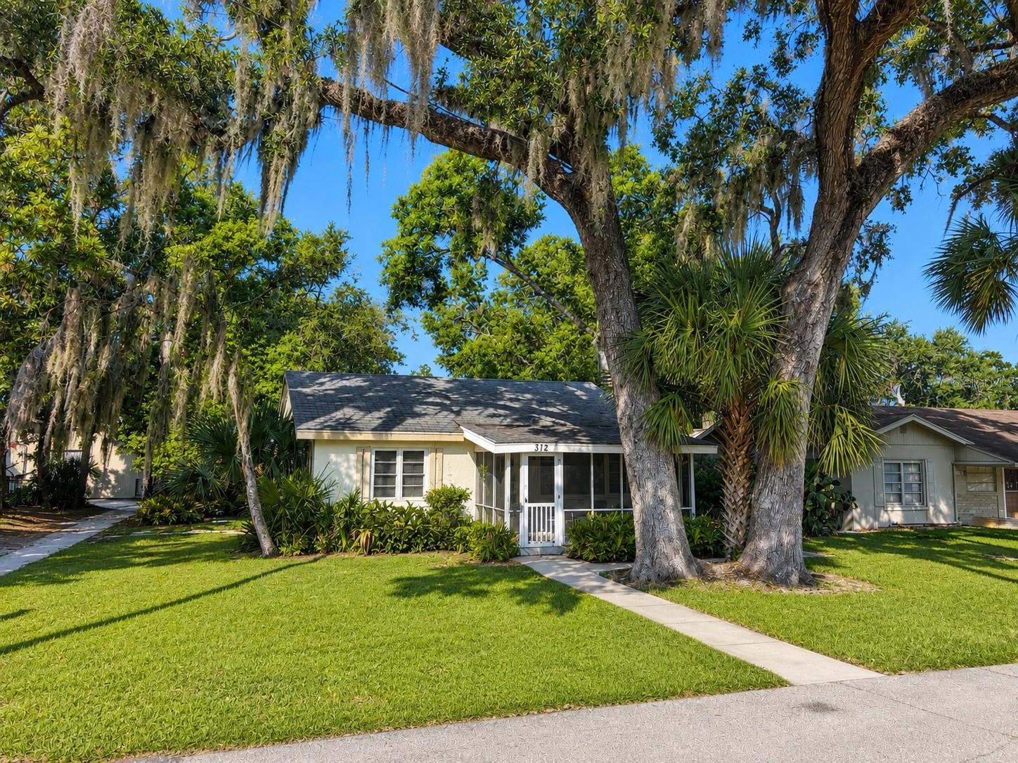 Photo of 312 HILLMAN STREET NEW SMYRNA BEACH FL 32168