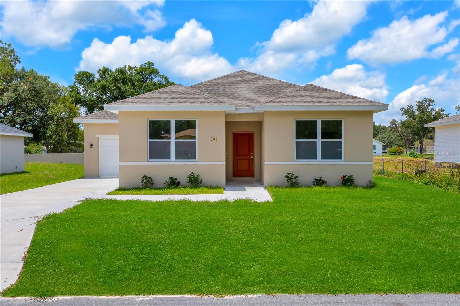 Photo of 206 W CRESCENT DRIVE LAKELAND FL 33805
