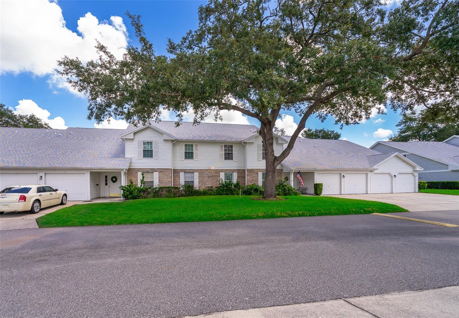 Photo of 5301 WHITE CLIFF LANE #1005 ORLANDO FL 32812