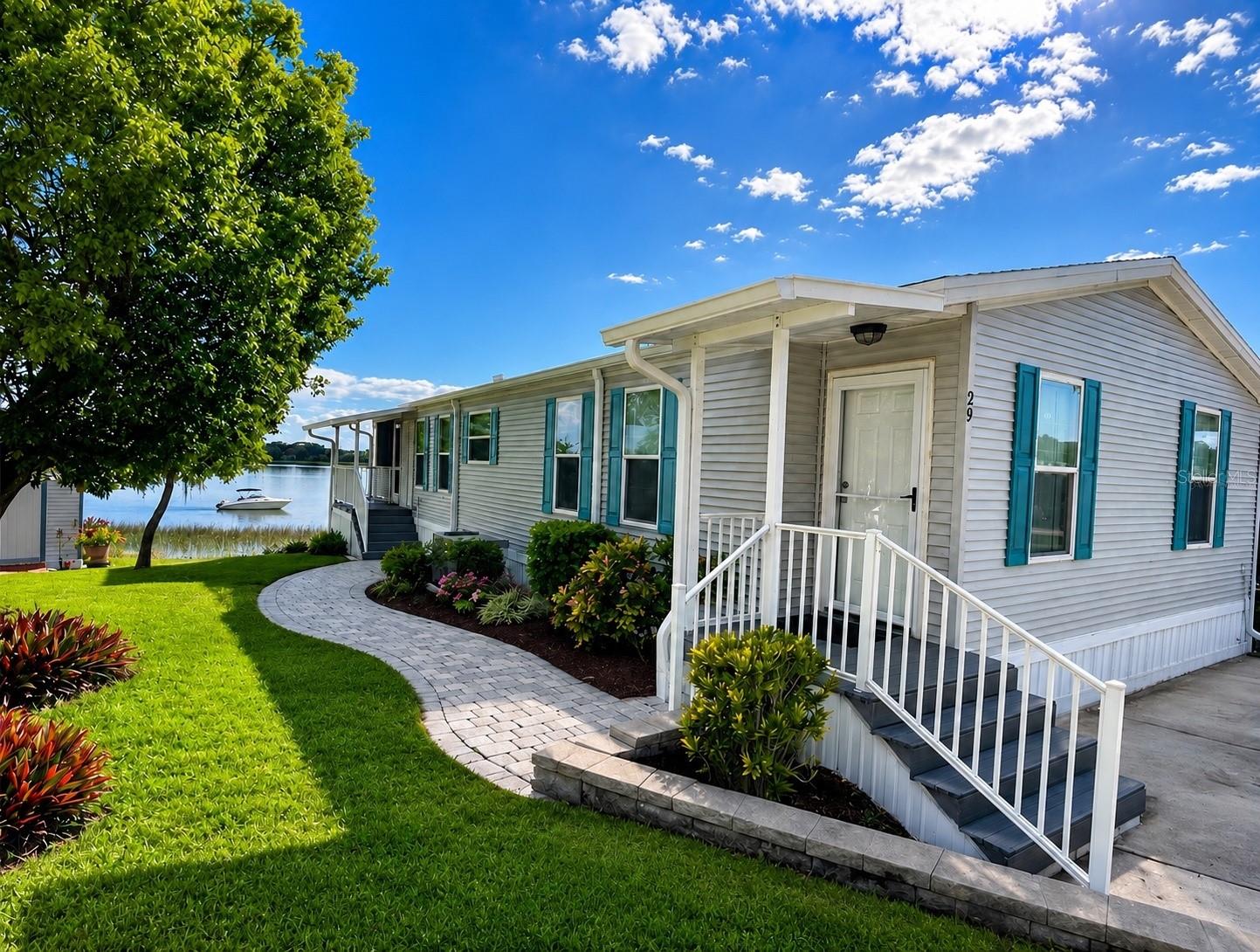 Photo of 29 GINGER QUILL CIRCLE LAKE WALES FL 33853