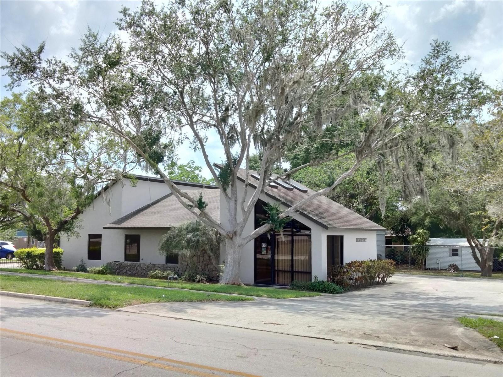 Photo of 490 4TH STREET LAKE WALES FL 33853
