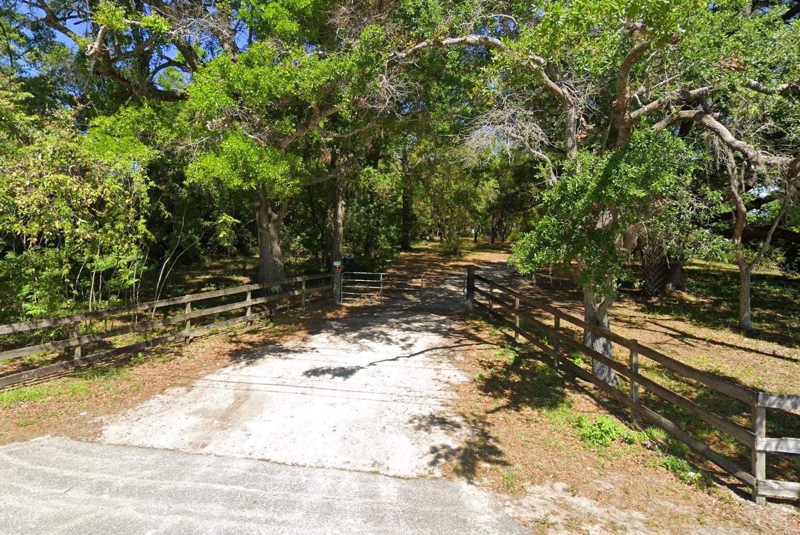 Photo of 3537 W KELLY PARK ROAD APOPKA FL 32712