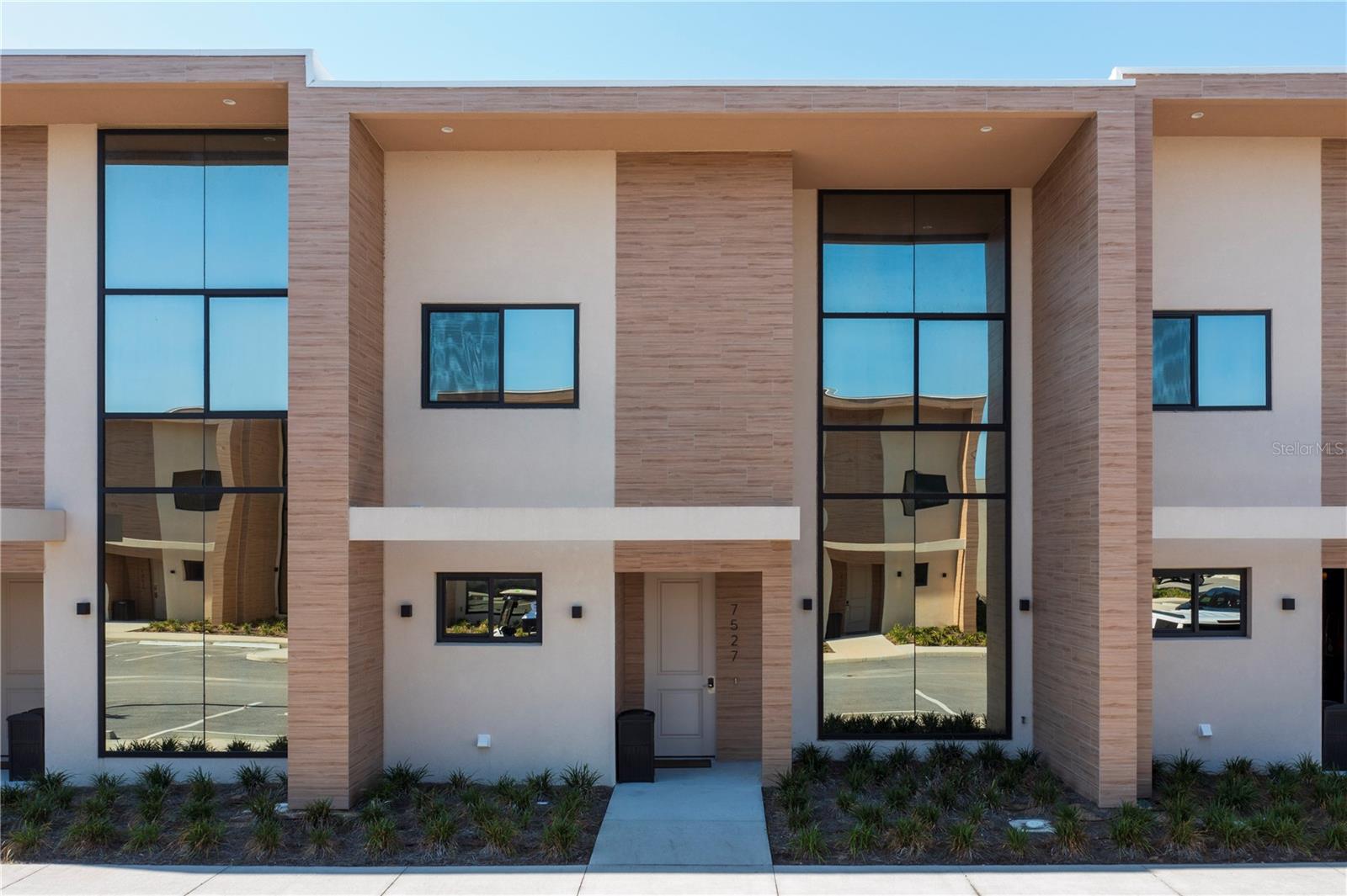 Photo of 7527 BROOKLYN DRIVE #7527 KISSIMMEE FL 34747