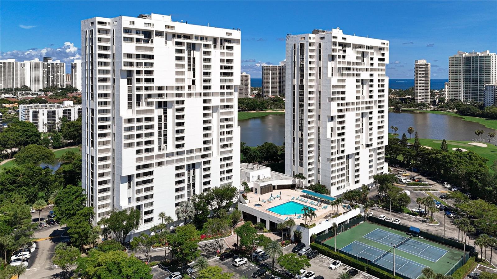 Photo of 20225 NE 34TH COURT #817 MIAMI FL 33180