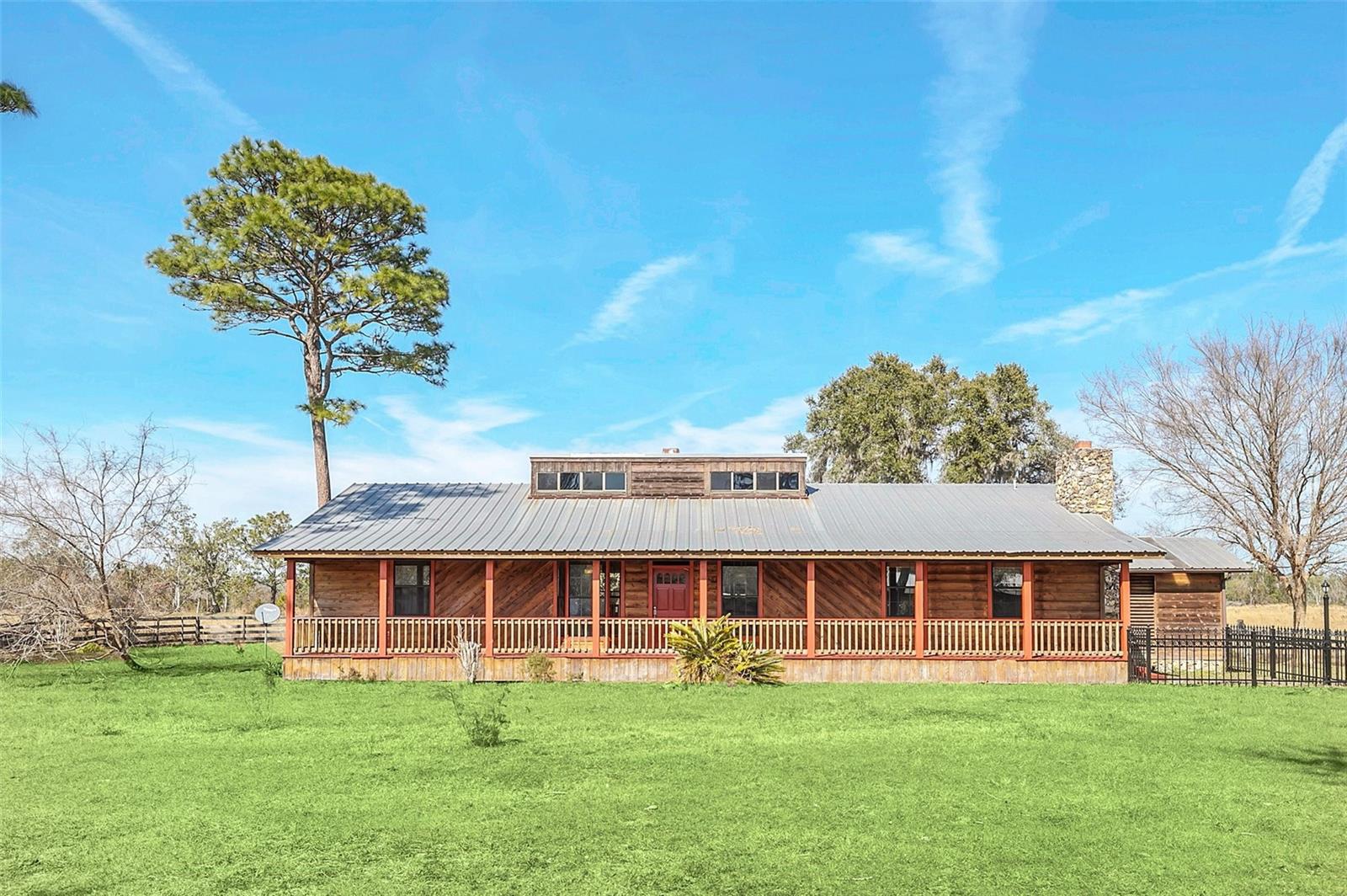 Photo of 26225 PITTS ROAD EUSTIS FL 32736