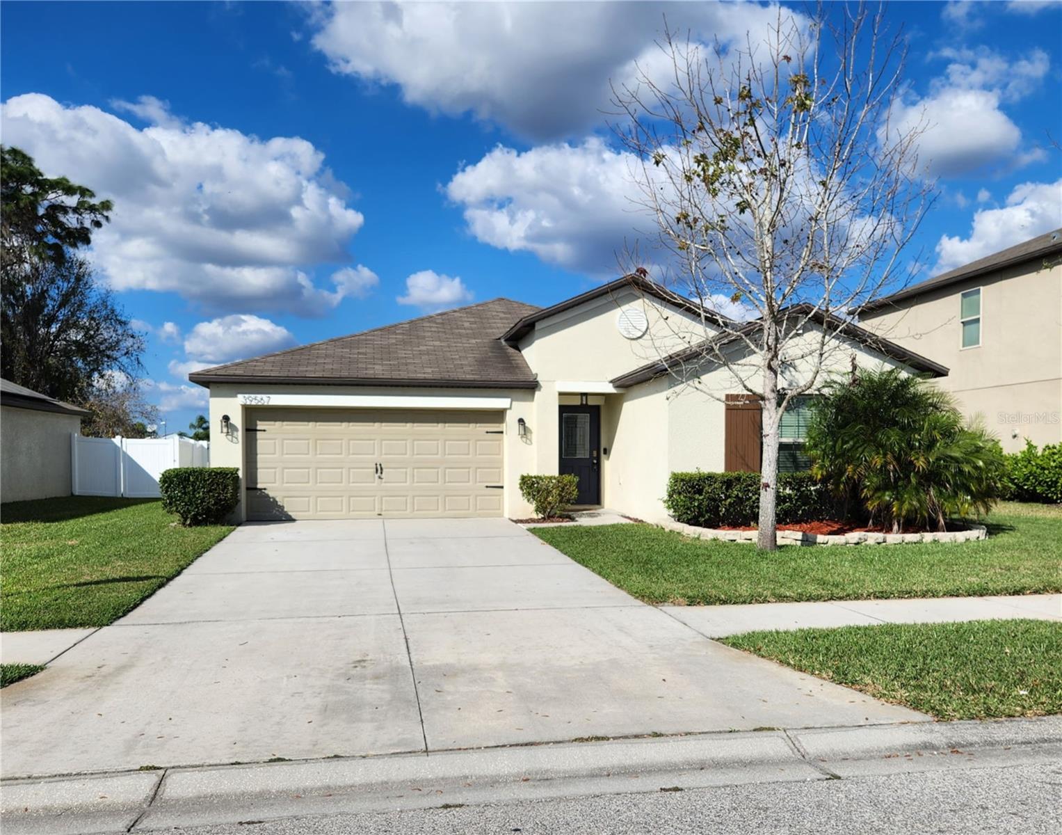 Photo of 39567 DAWSON CHASE DRIVE ZEPHYRHILLS FL 33540
