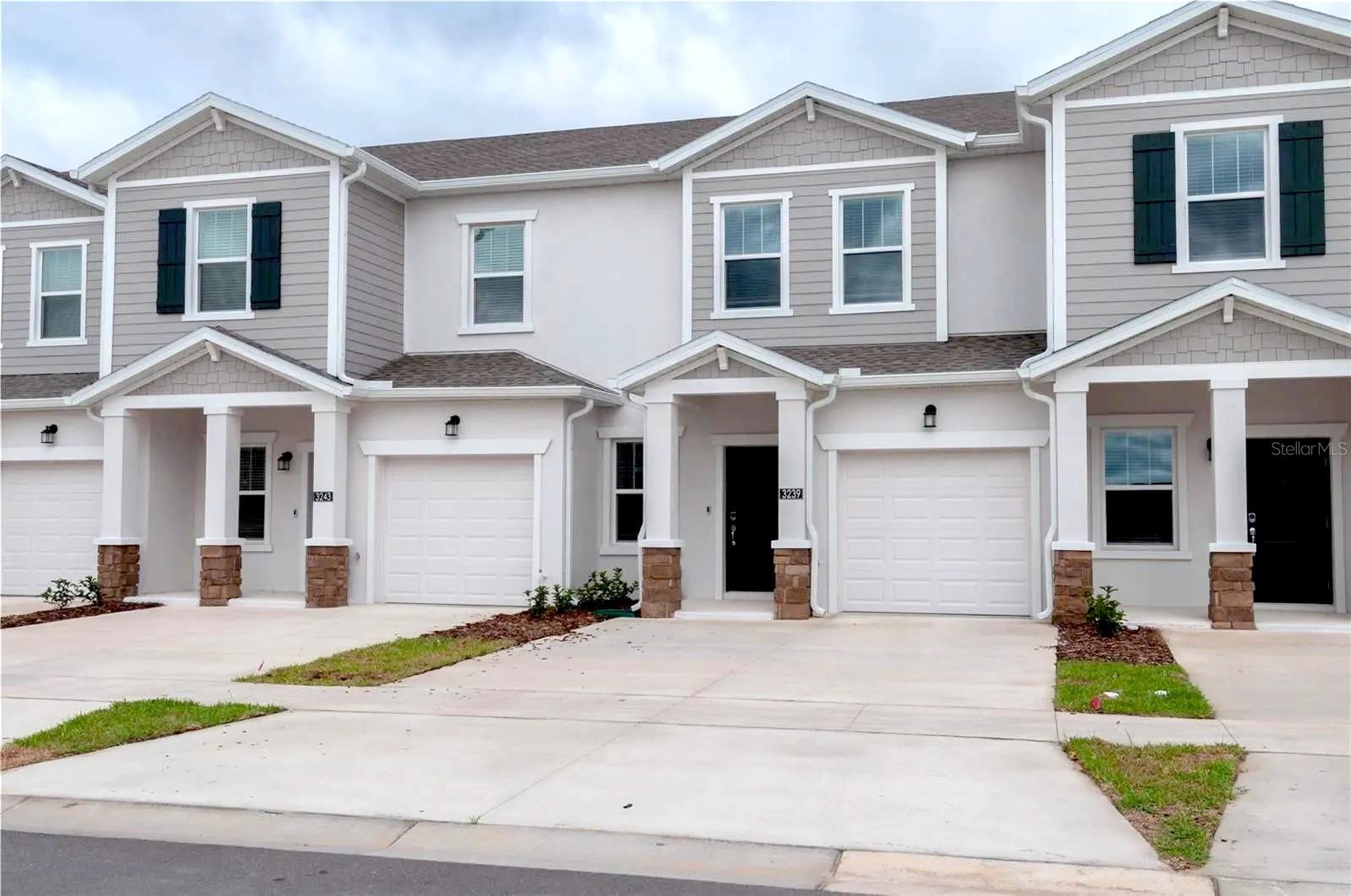 Photo of 3239 LAURENT LOOP DAVENPORT FL 33837