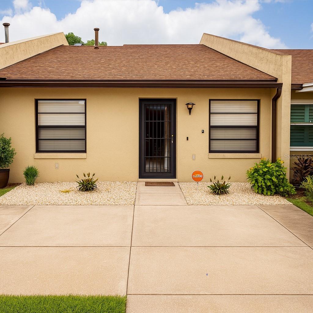 Photo of 2218 ABBEY ROAD WINTER HAVEN FL 33880