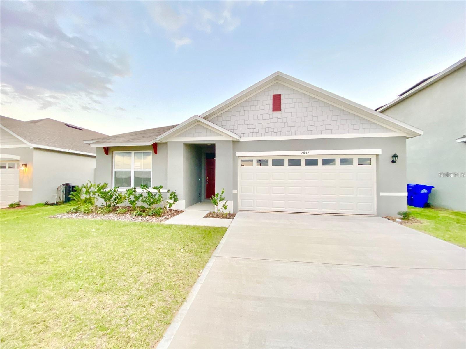 Photo of 2637 ROWAN STREET TAVARES FL 32778