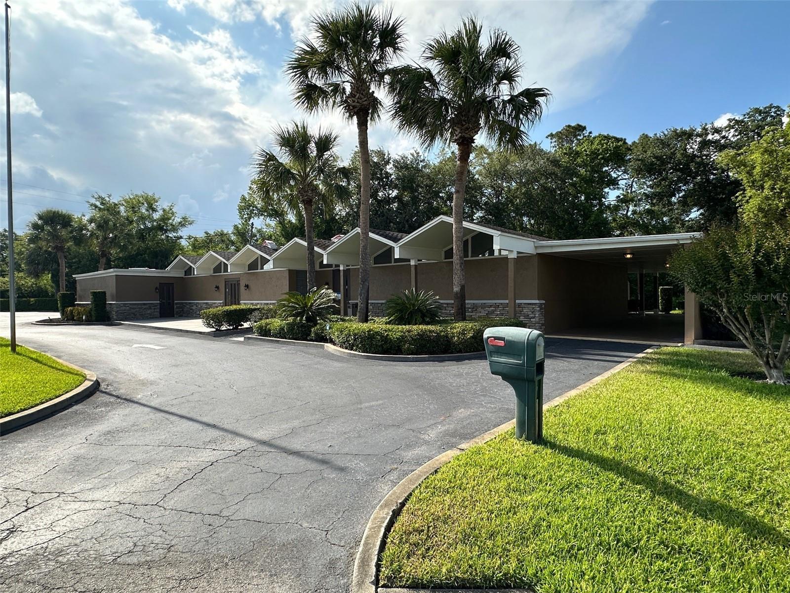 Photo of 500 E AIRPORT BOULEVARD SANFORD FL 32773