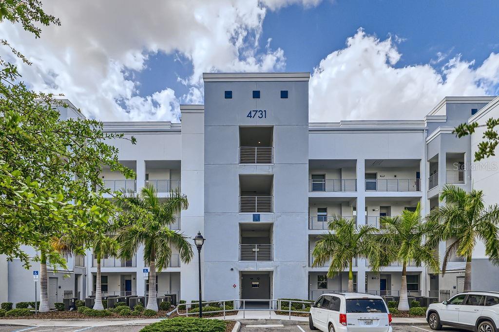 Photo of 4731 CLOCK TOWER DRIVE #105 KISSIMMEE FL 34746