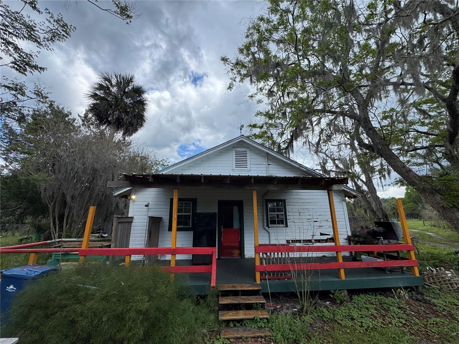 Photo of 850 MENTON ROAD PIERSON FL 32180
