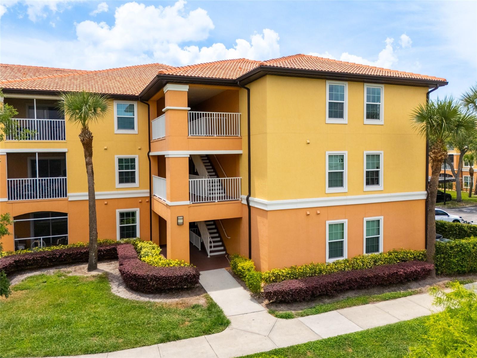Photo of 5447 VINELAND ROAD #1308 ORLANDO FL 32811