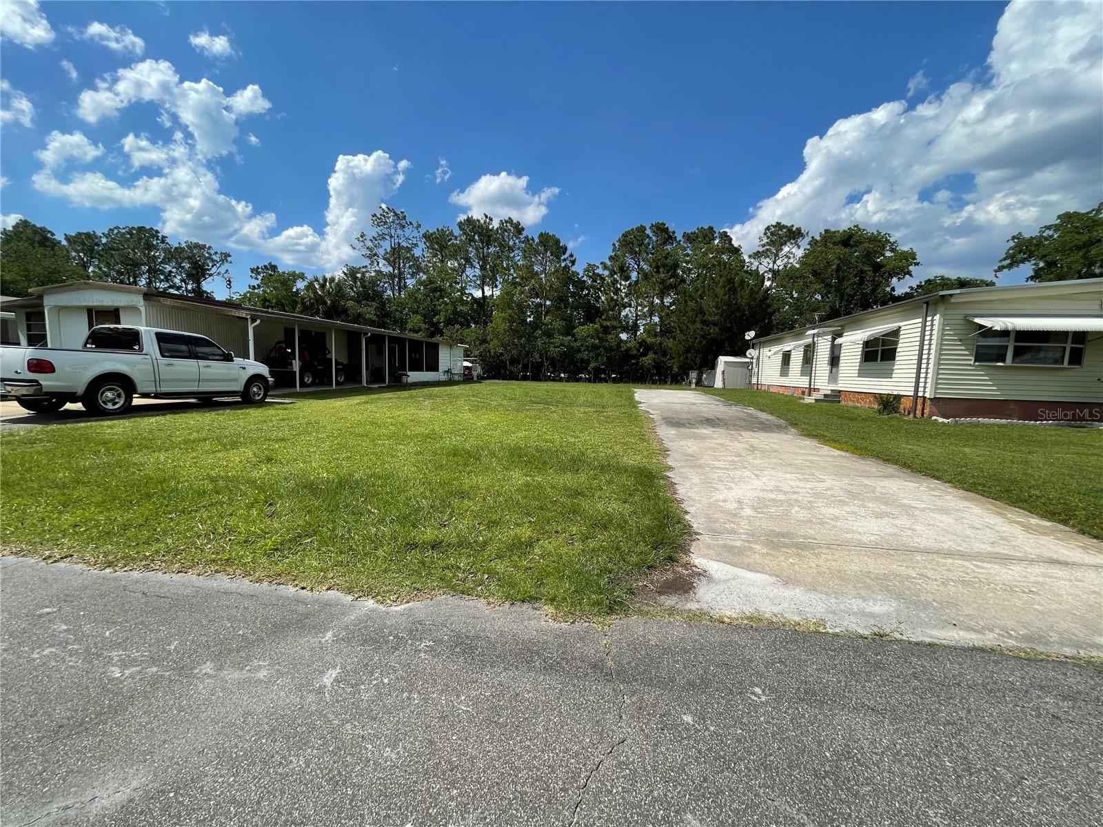 Photo of 162 LEISURE WORLD DRIVE DEBARY FL 32713