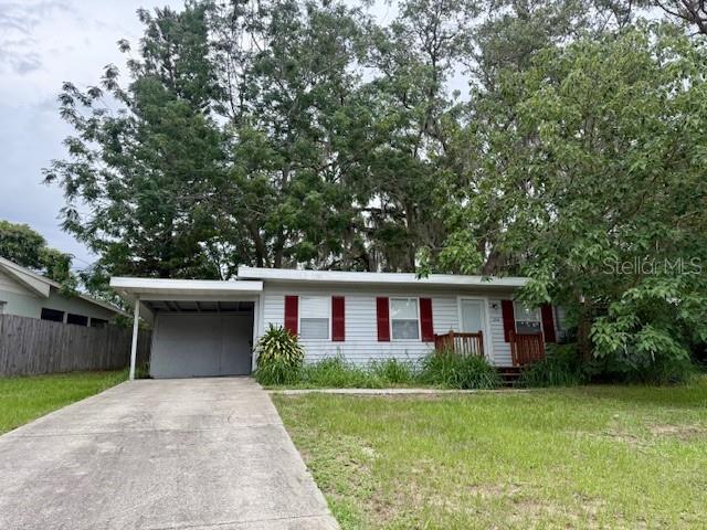 Photo of 31538 ANDERSON DRIVE TAVARES FL 32778