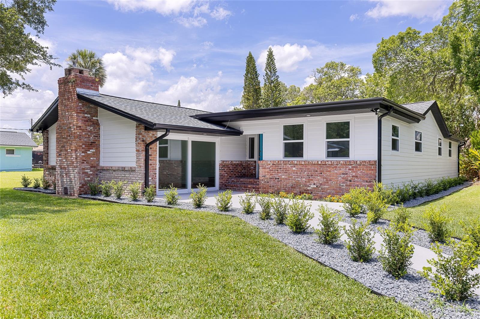 Photo of 608 CEDAR AVENUE HOLLY HILL FL 32117