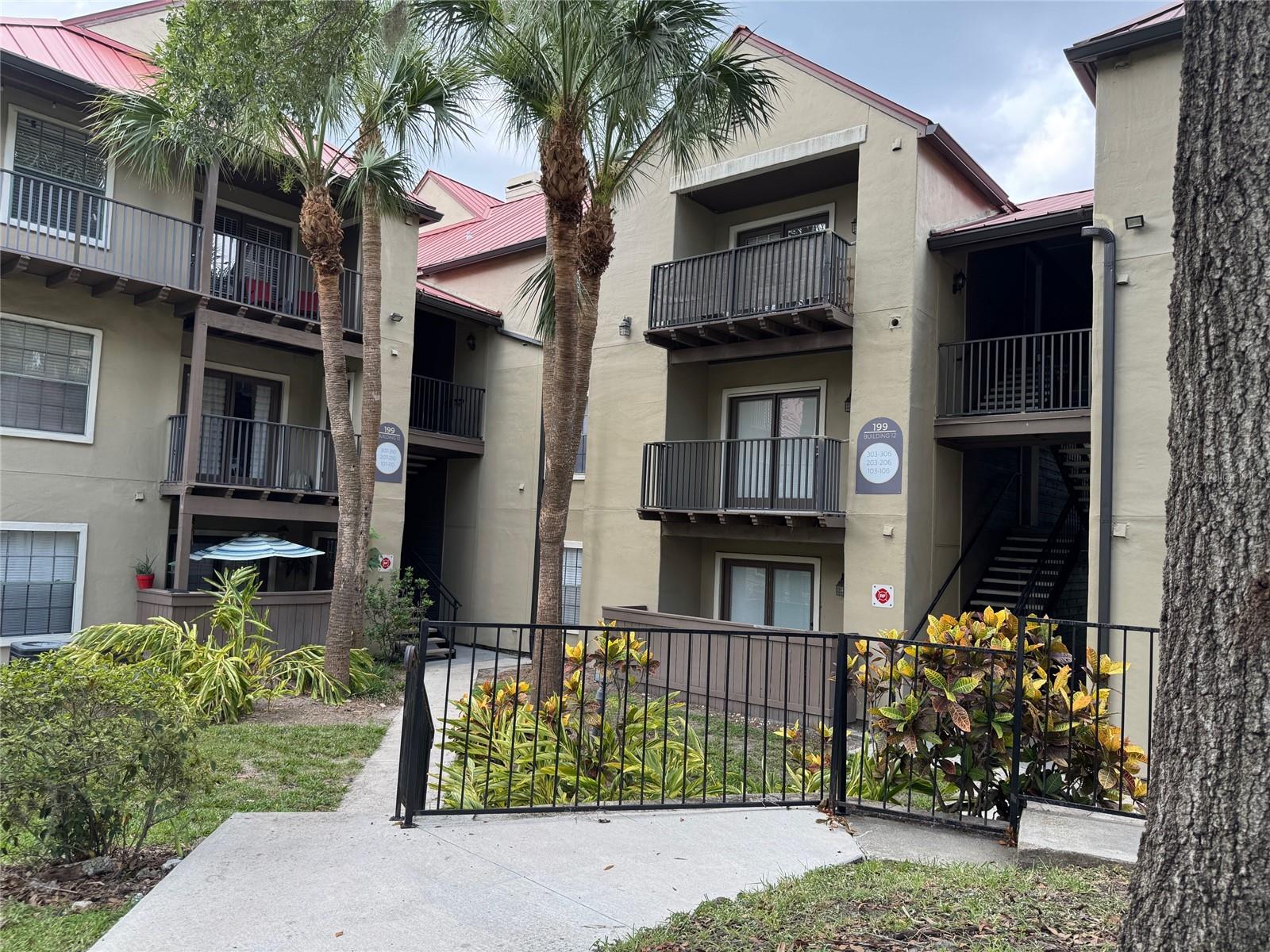 Photo of 199 AFTON SQUARE #108 ALTAMONTE SPRINGS FL 32714