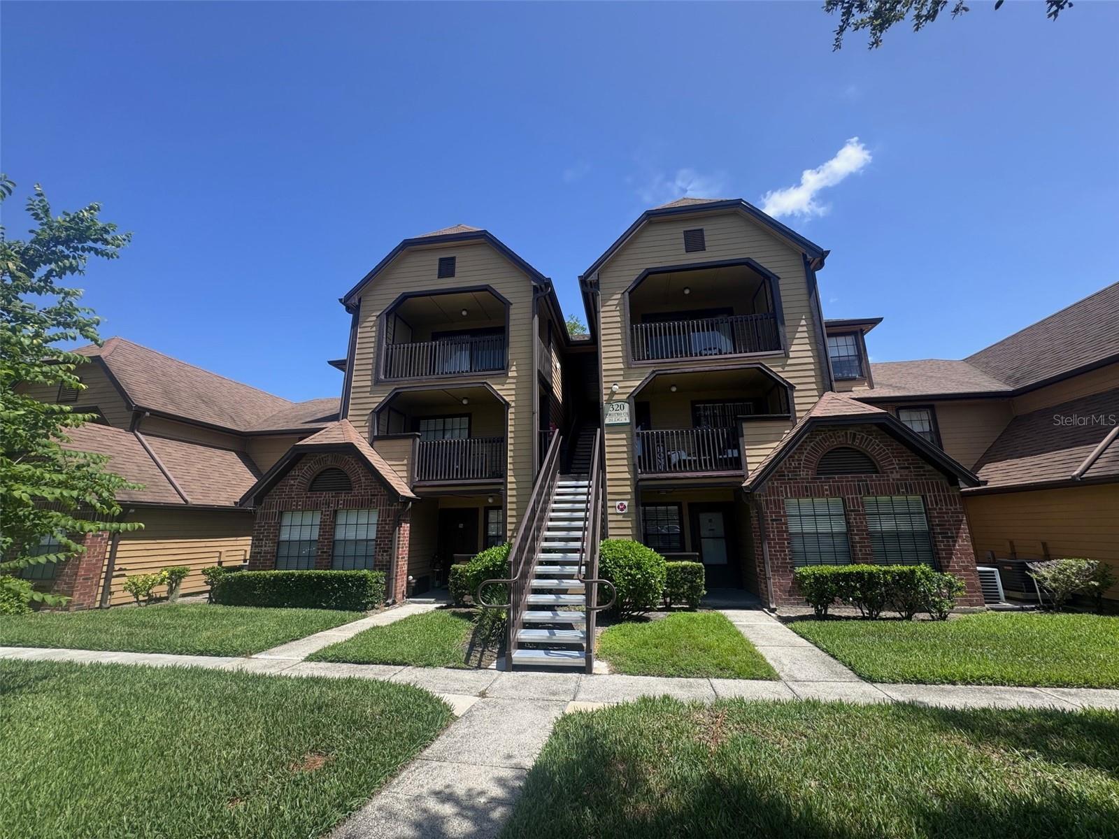 Photo of 320 FORESTWAY CIRCLE #203 ALTAMONTE SPRINGS FL 32701