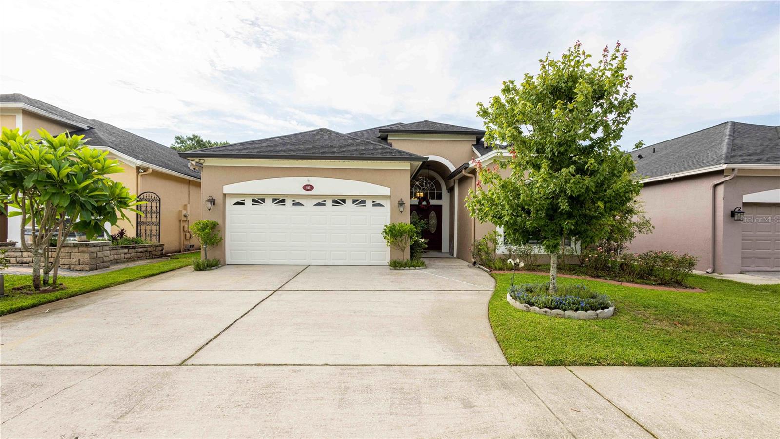 Photo of 935 EKANA GREEN COURT OVIEDO FL 32765