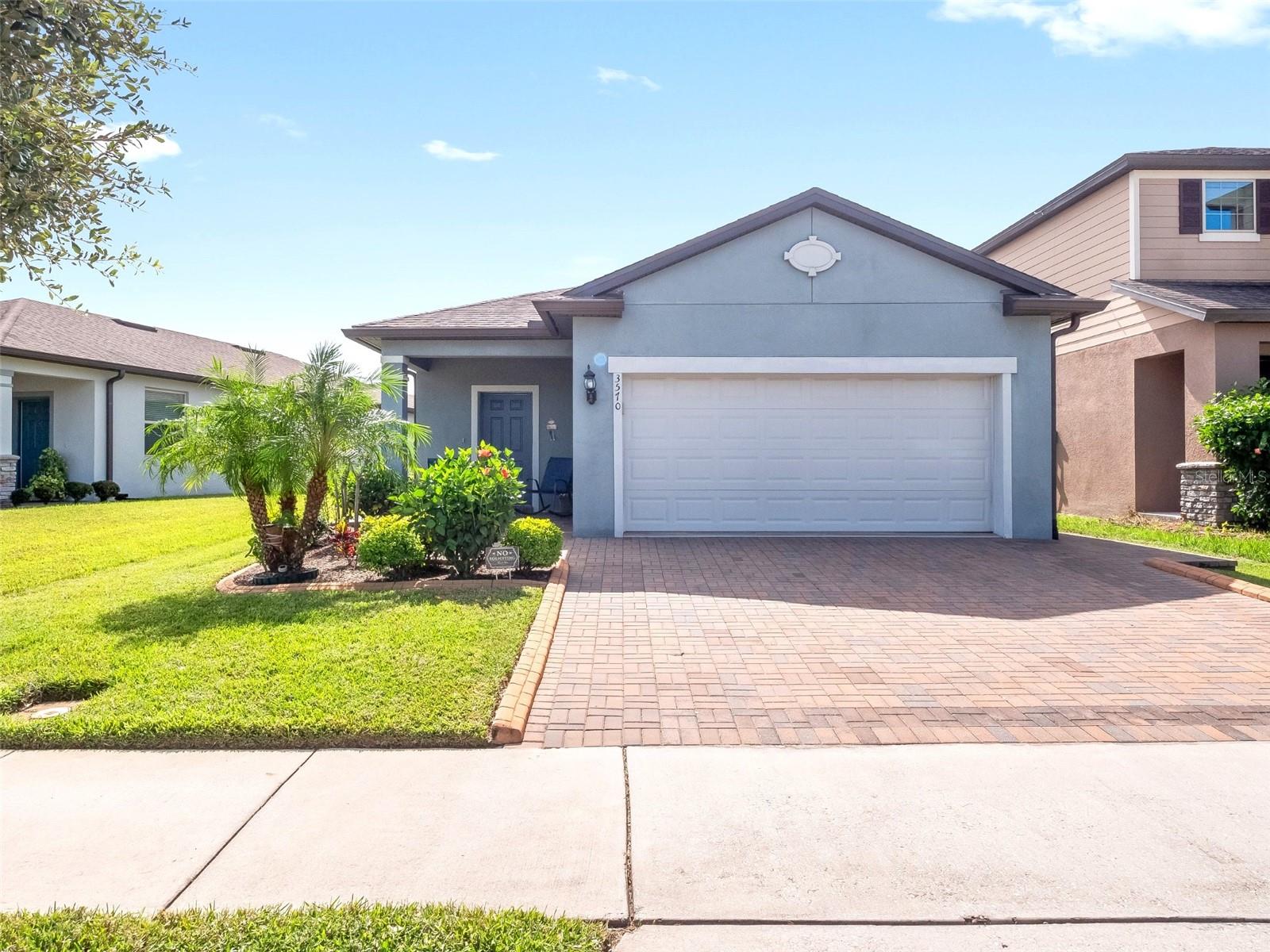 Photo of 3570 SOUTHERN CROSS LOOP KISSIMMEE FL 34744