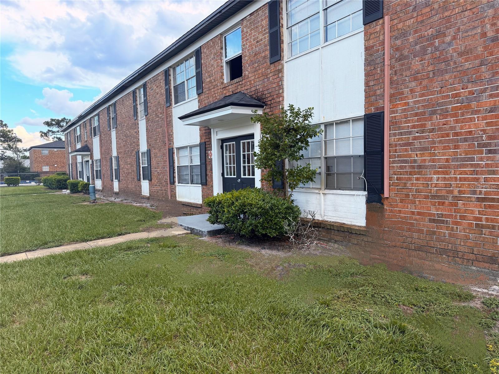 Photo of 5325 CURRY FORD ROAD #G202 ORLANDO FL 32812