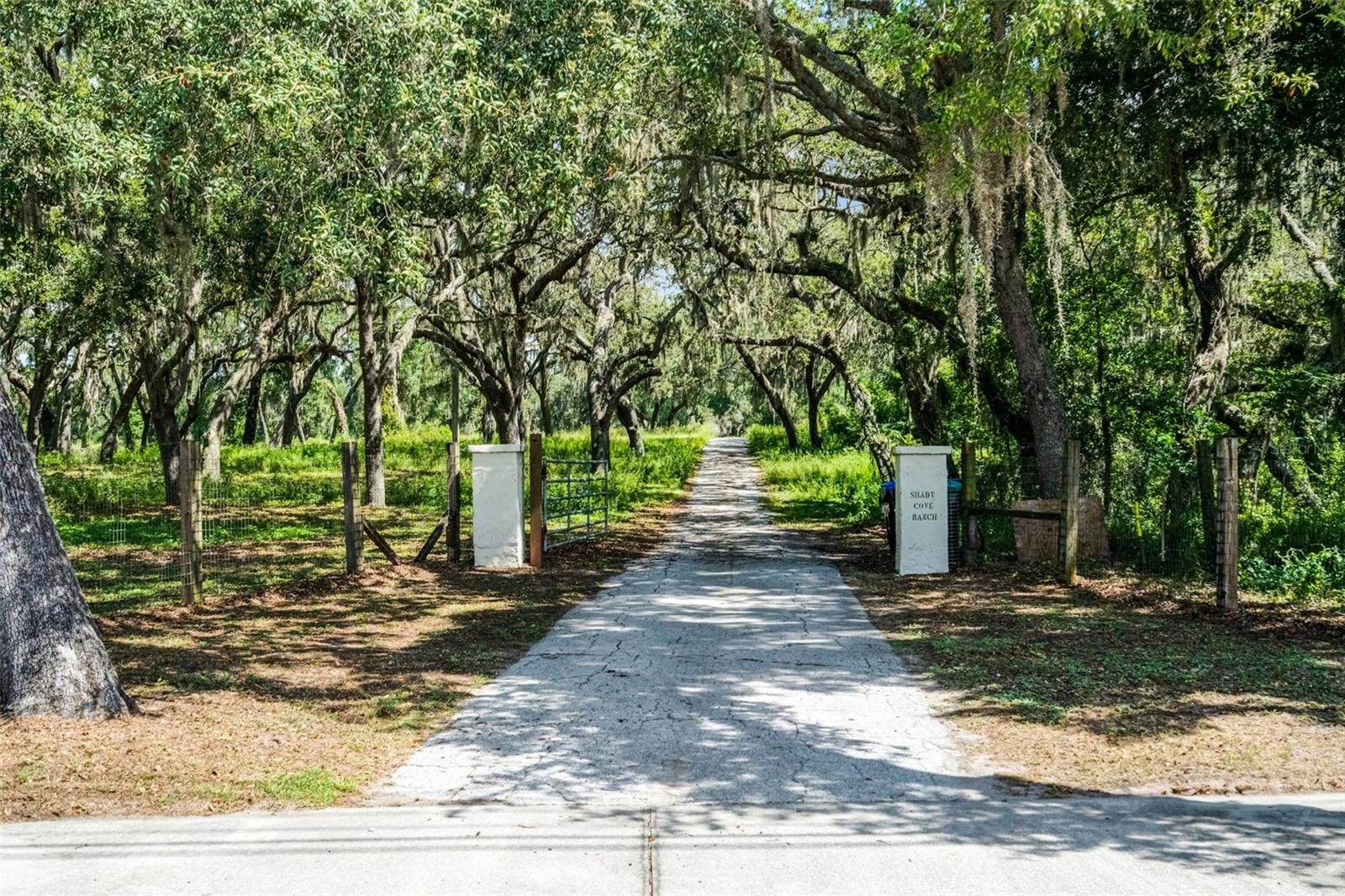Photo of 7625 CLARCONA OCOEE ROAD ORLANDO FL 32818