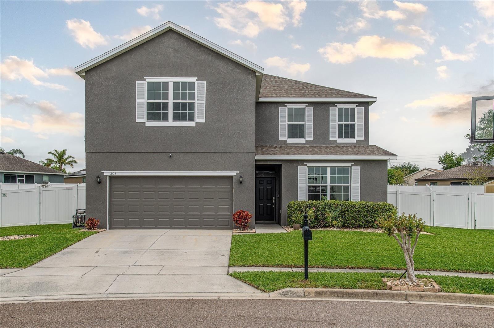 Photo of 203 HIGHLAND MEADOWS STREET DAVENPORT FL 33837