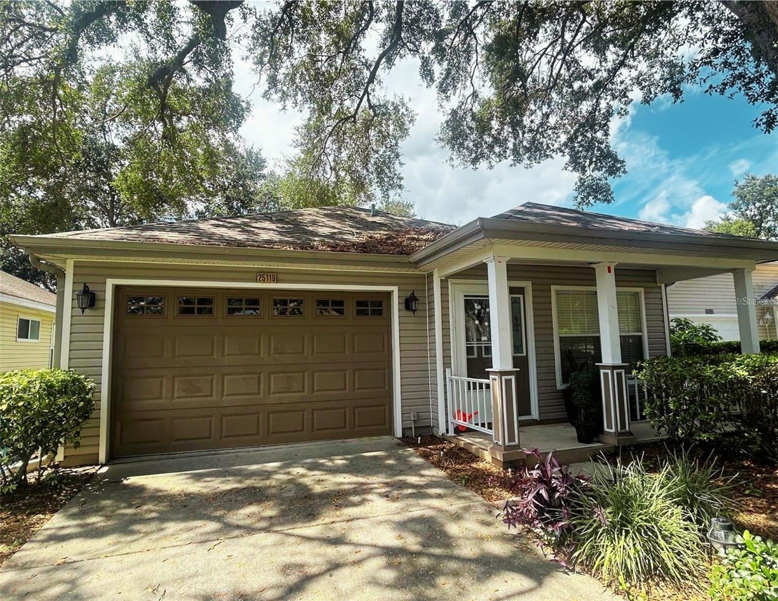 Photo of 25119 CRANES ROOST CIRCLE LEESBURG FL 34748