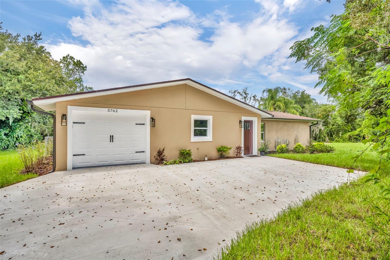 Photo of 5762 SHERYL ANITA STREET OVIEDO FL 32765
