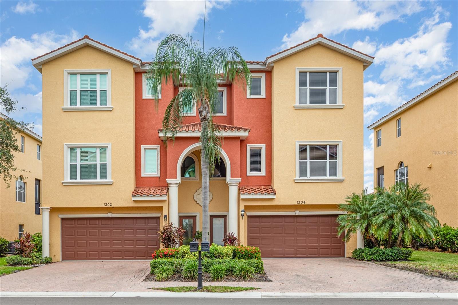 Photo of 1304 3RD STREET CIRCLE PALMETTO FL 34221