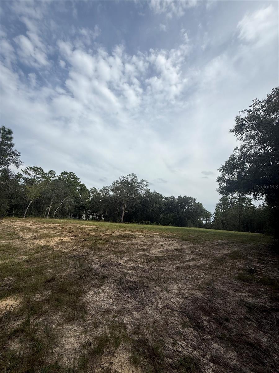 Photo of 813 W HAGUER PLACE DUNNELLON FL 34434