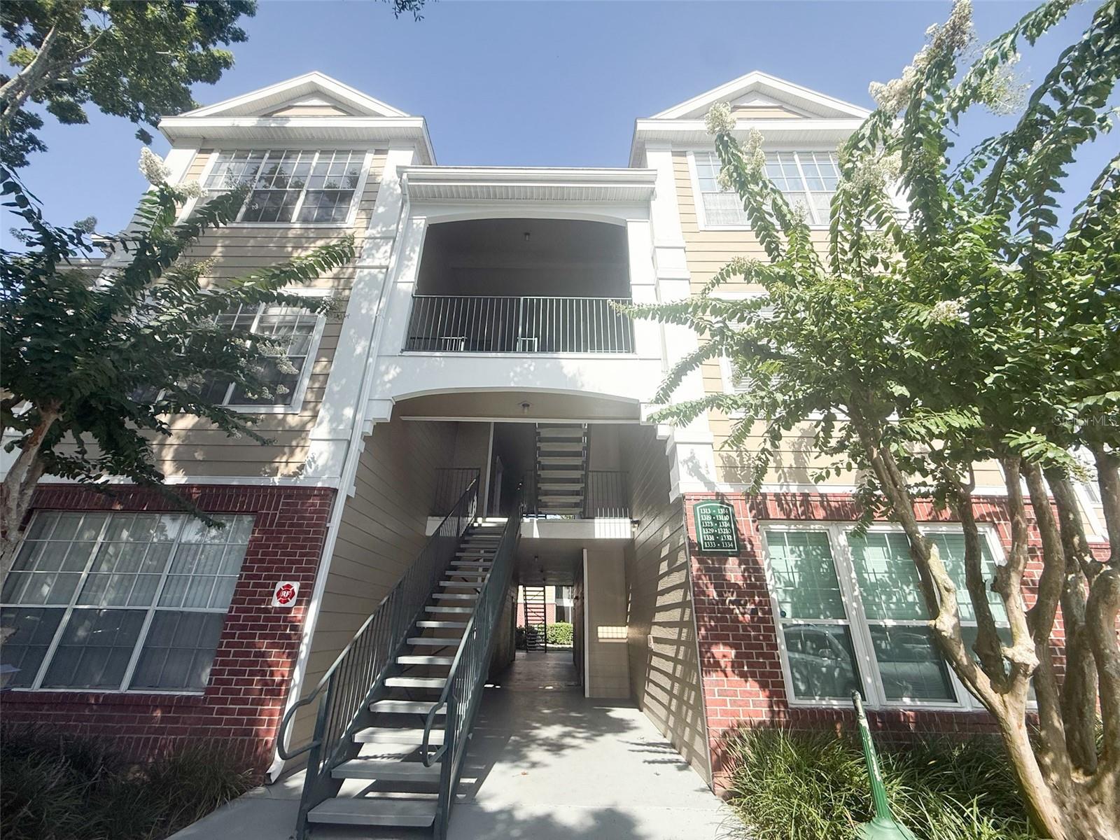 Photo of 13003 PLANTATION PARK CIRCLE #13110 ORLANDO FL 32821