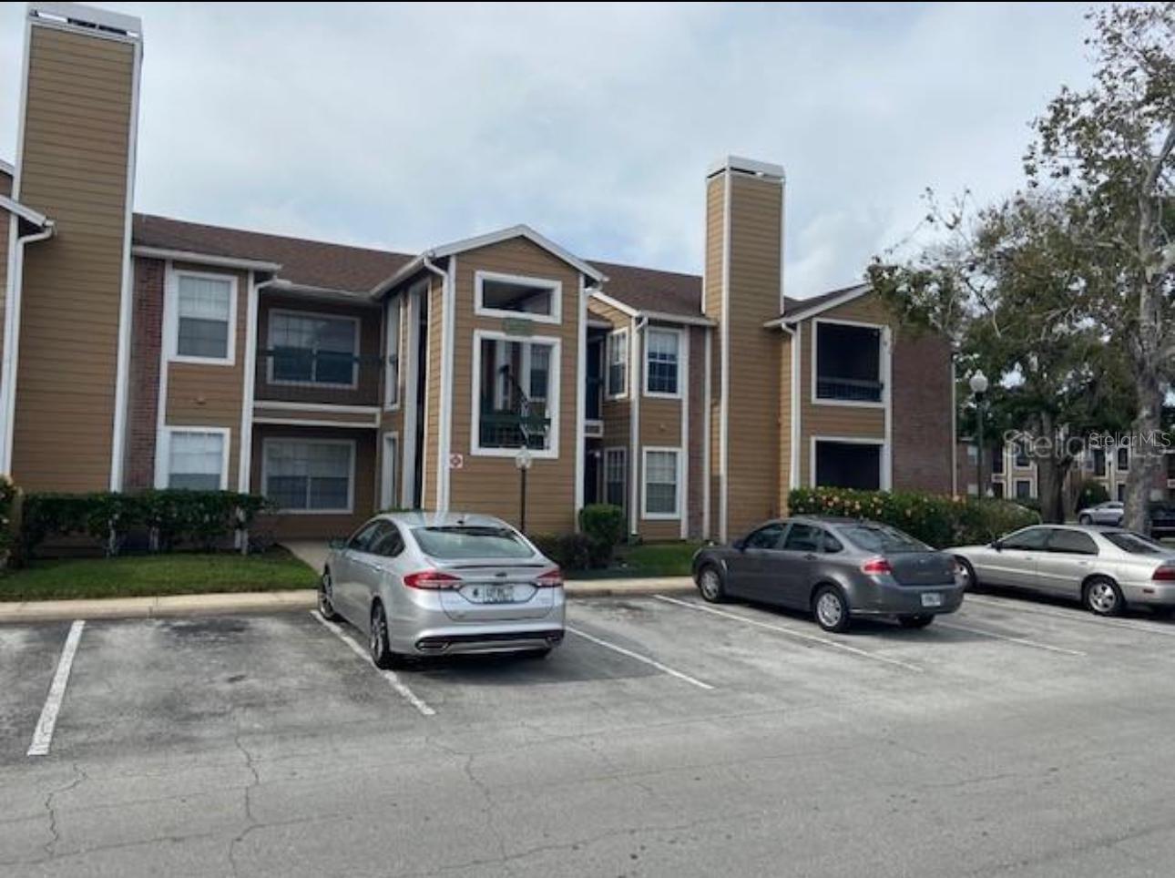 Photo of 4400 THORNBRIAR LANE #102 ORLANDO FL 32822