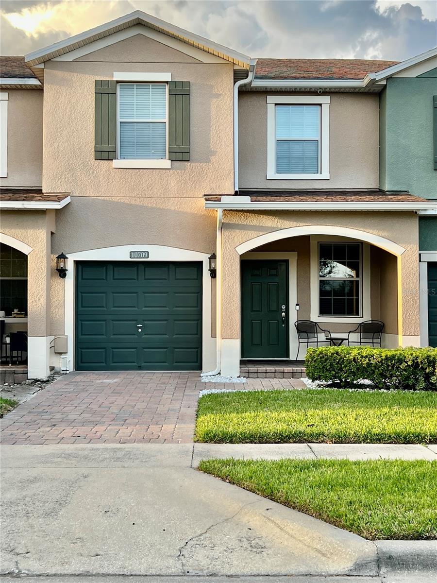 Photo of 10709 SAVANNAH LANDING CIRCLE ORLANDO FL 32832