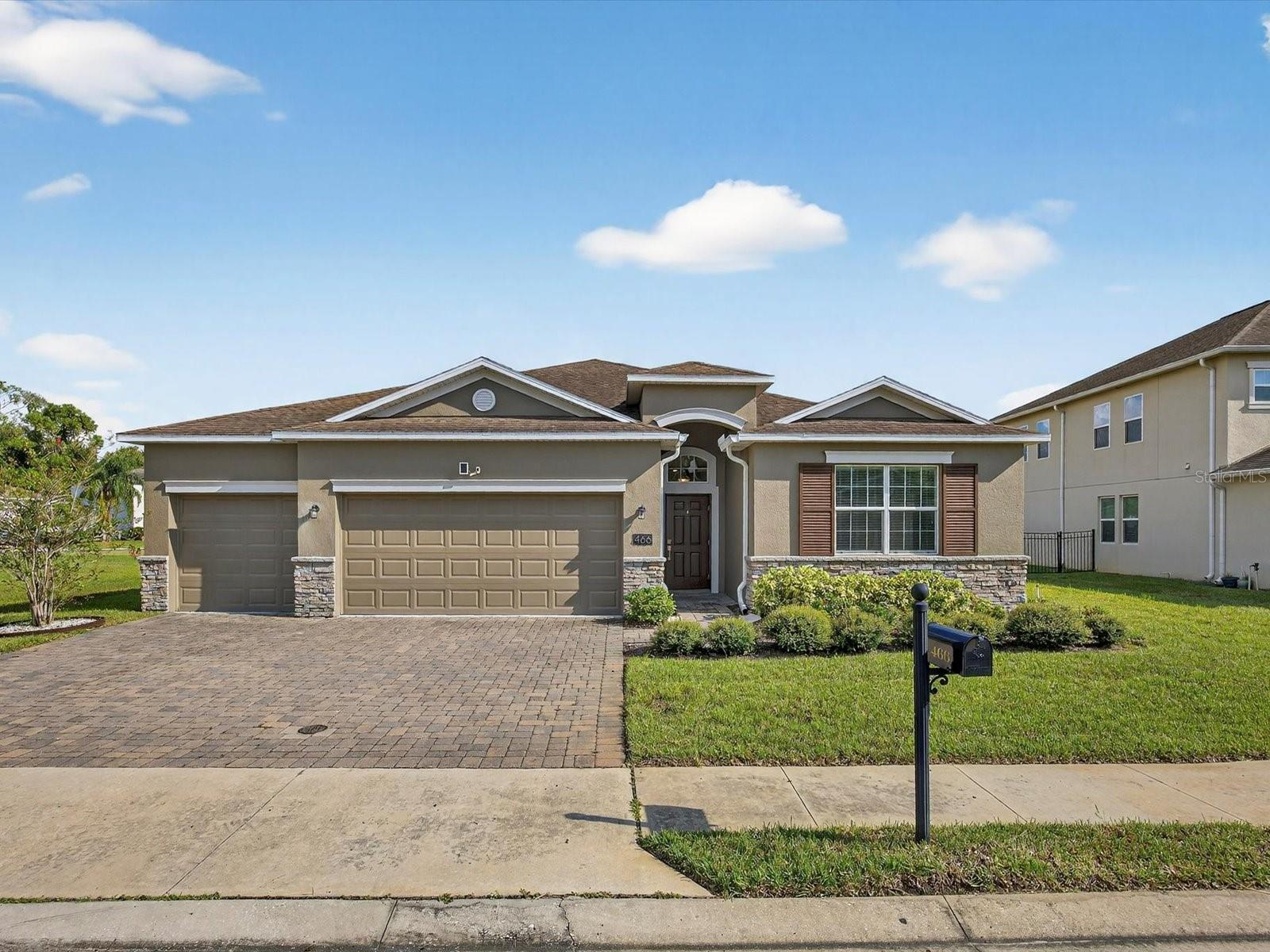 Photo of 466 BRUNSWICK DRIVE DAVENPORT FL 33837