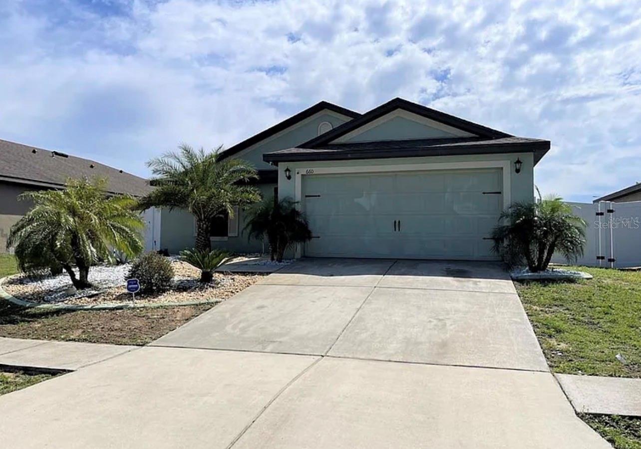 Photo of 660 SWALLOWTAIL DRIVE HAINES CITY FL 33844